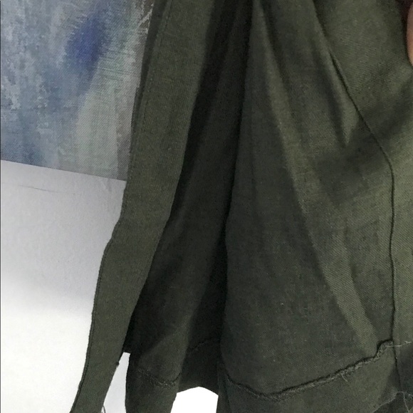 Khaki Green sleeveless linen blend top - Picture 3 of 5